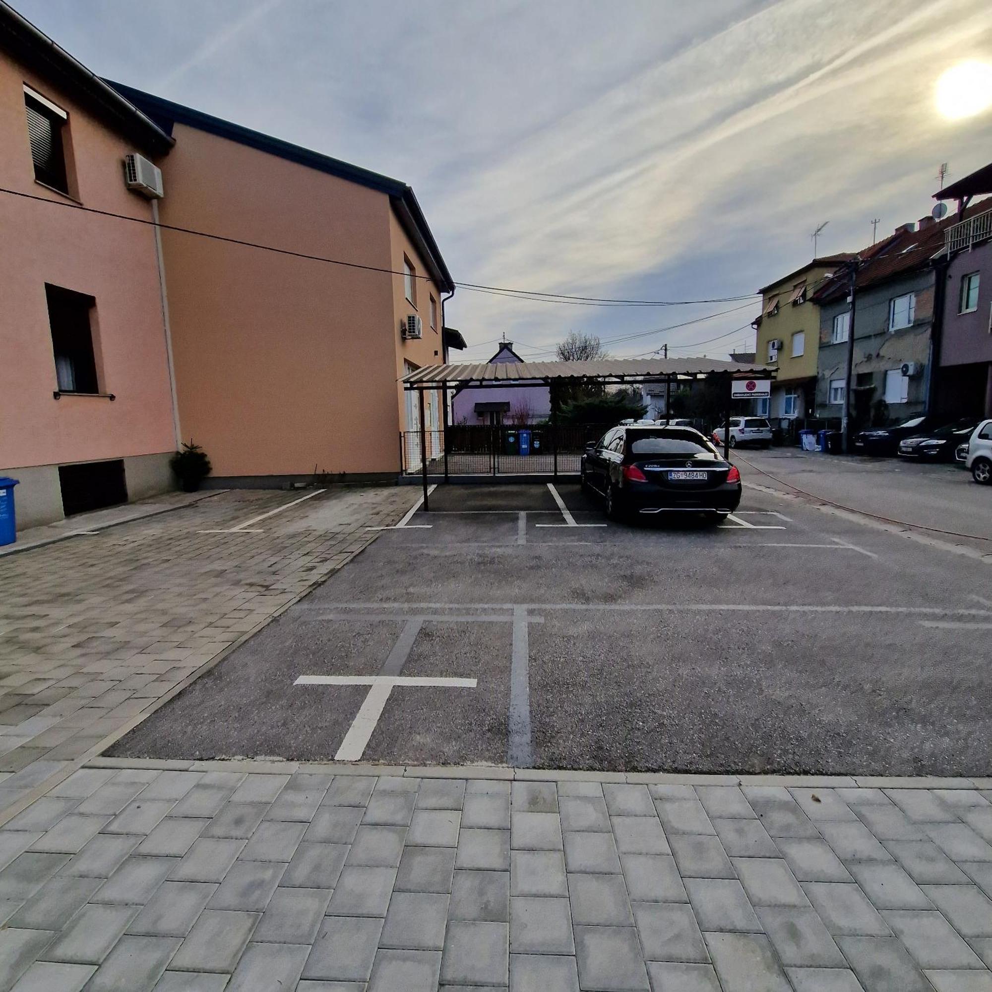Apartment Mavero-Free Private Parking Zagreb Extérieur photo